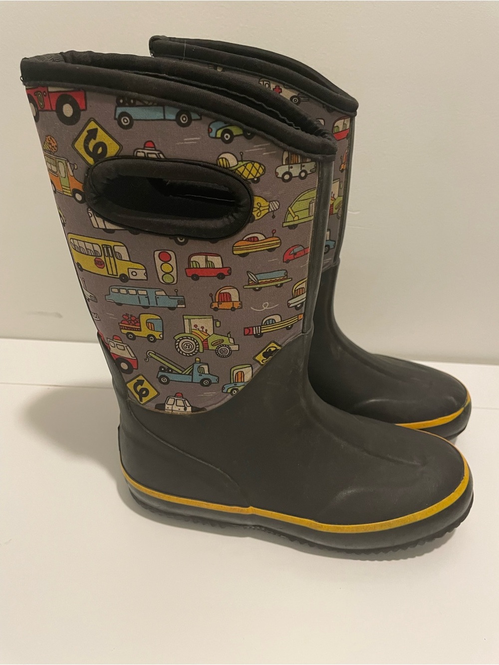 Lone Cone Brand Kid's size 2 Waterproof Winter Boots Rush Hour Mudboots Pull On